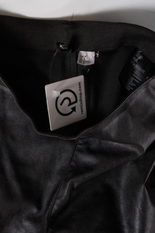 Dámské kalhoty  H&M Divided, Velikost M, Barva Černá, Cena  53,00 Kč