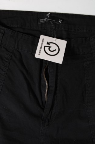 Pantaloni de femei House, Mărime L, Culoare Negru, Preț 27,66 Lei