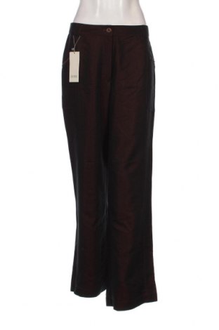 Pantaloni de femei Intown, Mărime M, Culoare Maro, Preț 63,37 Lei