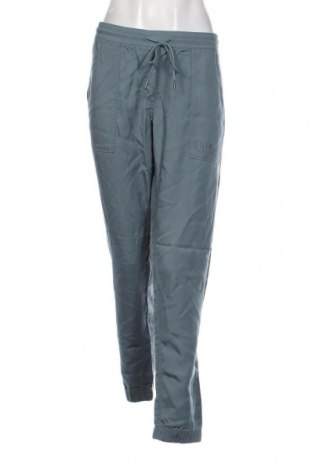 Дамски панталон Jack Wolfskin, Размер M, Цвят Зелен, Цена 74,40 лв.