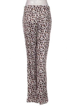Дамски панталон Jennyfer, Размер L, Цвят Бял, Цена 15,67 лв.