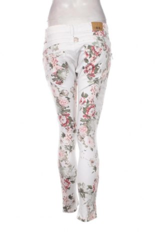 Γυναικείο παντελόνι KAROSTAR, Μέγεθος M, Χρώμα Λευκό, Τιμή 14,84 €