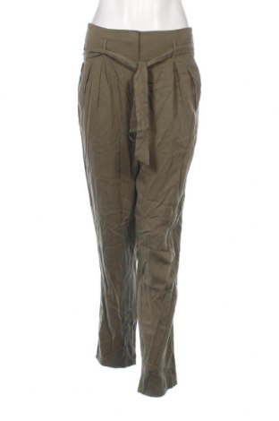 Дамски панталон Kookai, Размер M, Цвят Зелен, Цена 36,72 лв.