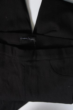 Дамски панталон LC Waikiki, Размер S, Цвят Черен, Цена 8,64 лв.