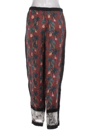 Pantaloni de femei La Mode Est A Vous, Mărime S, Culoare Multicolor, Preț 69,61 Lei