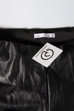 Dámske nohavice Lefties, Veľkosť M, Farba Čierna, Cena  16,44 €