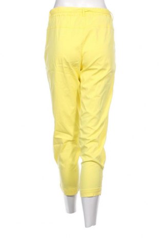 Дамски панталон Mado Et Les Autres, Размер M, Цвят Жълт, Цена 18,60 лв.