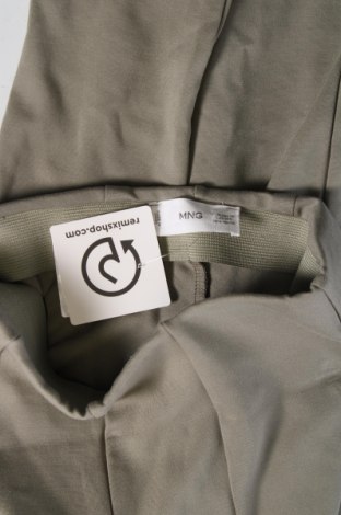 Дамски панталон Mango, Размер XS, Цвят Зелен, Цена 14,58 лв.