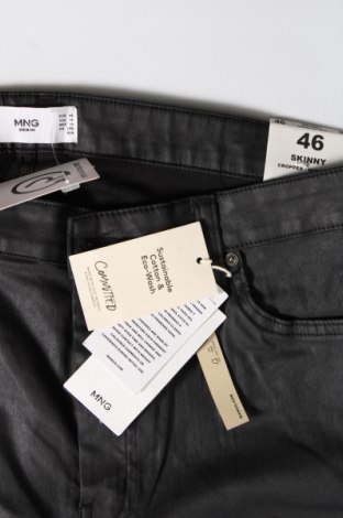 Дамски панталон Mango, Размер XL, Цвят Сив, Цена 46,20 лв.