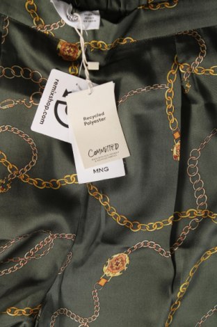 Дамски панталон Mango, Размер XS, Цвят Зелен, Цена 46,99 лв.