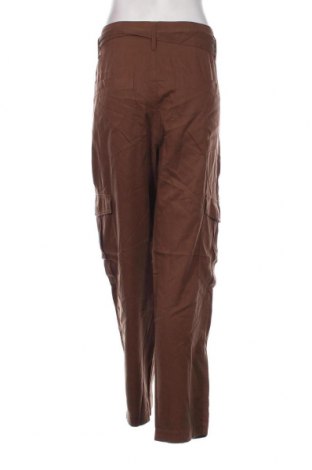 Дамски панталон Marc O'Polo, Размер M, Цвят Кафяв, Цена 51,84 лв.
