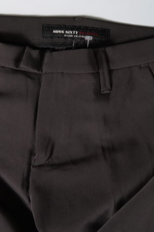 Дамски панталон Miss Sixty, Размер M, Цвят Сив, Цена 36,72 лв.