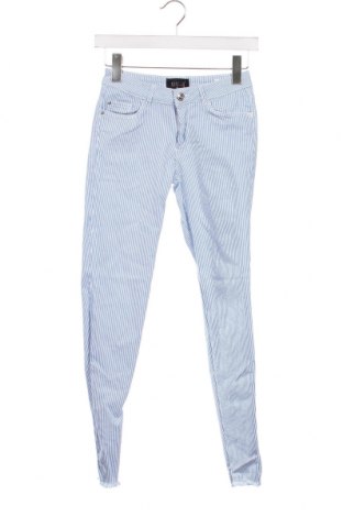 Дамски панталон Mohito, Размер XXS, Цвят Многоцветен, Цена 17,40 лв.
