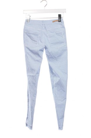 Дамски панталон Mohito, Размер XXS, Цвят Многоцветен, Цена 14,79 лв.