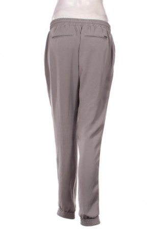 Дамски панталон Mohito, Размер M, Цвят Сив, Цена 14,87 лв.