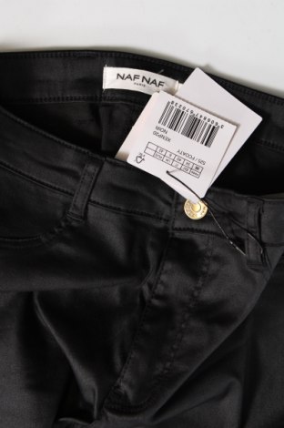 Дамски панталон Naf Naf, Размер S, Цвят Черен, Цена 26,04 лв.