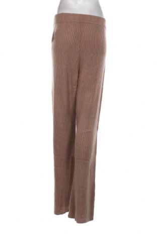 Дамски панталон Nly Trend, Размер XL, Цвят Кафяв, Цена 26,68 лв.