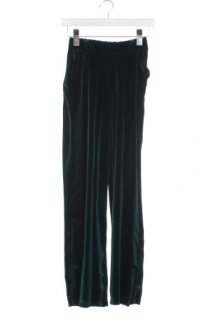 Дамски панталон Nly Trend, Размер XS, Цвят Зелен, Цена 8,70 лв.