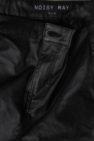 Γυναικείο παντελόνι Noisy May, Μέγεθος S, Χρώμα Μαύρο, Τιμή 1,79 €