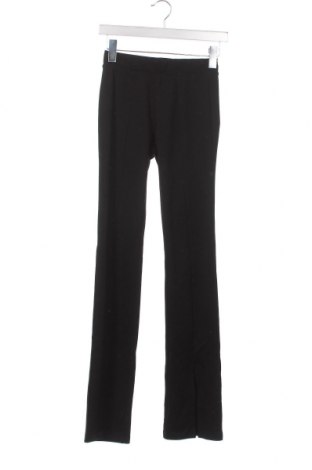 Дамски панталон ONLY, Размер XS, Цвят Черен, Цена 27,00 лв.