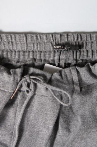 Pantaloni de femei ONLY, Mărime M, Culoare Gri, Preț 31,98 Lei