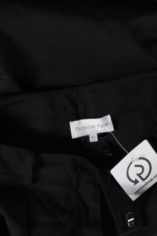 Дамски панталон Patrizia Pepe, Размер M, Цвят Черен, Цена 84,78 лв.