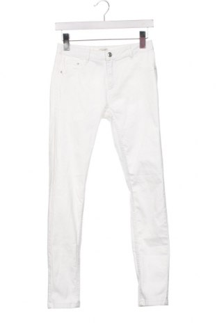 Дамски панталон Pimkie, Размер XS, Цвят Бял, Цена 13,92 лв.