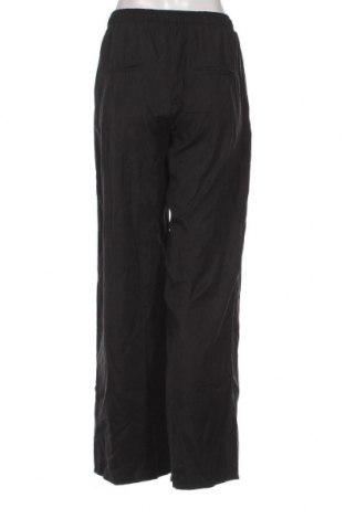 Pantaloni de femei Pretty Little Thing, Mărime S, Culoare Negru, Preț 60,53 Lei