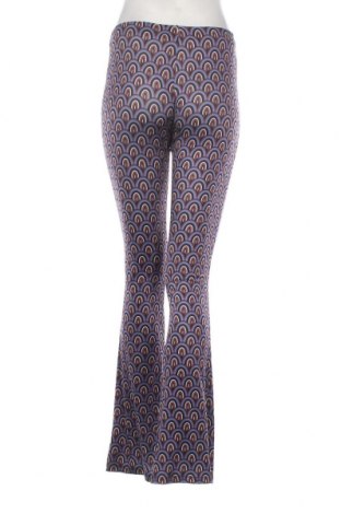Pantaloni de femei Pull&Bear, Mărime M, Culoare Albastru, Preț 62,04 Lei