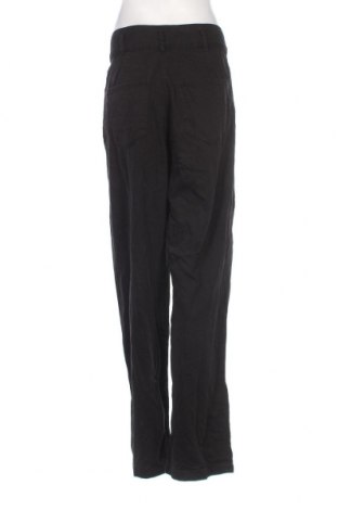 Pantaloni de femei Pull&Bear, Mărime M, Culoare Negru, Preț 95,39 Lei