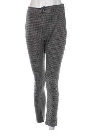 Дамски панталон Pull&Bear, Размер M, Цвят Многоцветен, Цена 11,60 лв.