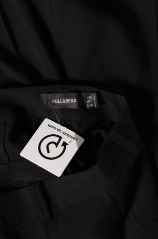 Дамски панталон Pull&Bear, Размер M, Цвят Черен, Цена 23,46 лв.
