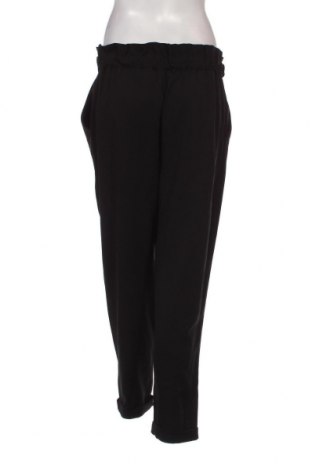 Γυναικείο παντελόνι Pull&Bear, Μέγεθος L, Χρώμα Μαύρο, Τιμή 6,28 €