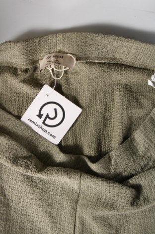Damenhose Pull&Bear, Größe L, Farbe Grün, Preis 10,09 €