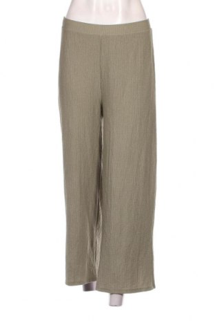 Γυναικείο παντελόνι Pull&Bear, Μέγεθος L, Χρώμα Πράσινο, Τιμή 8,97 €