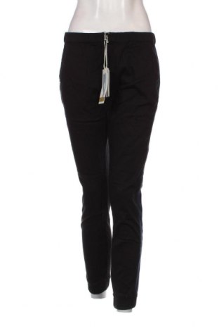 Pantaloni de femei Pull&Bear, Mărime L, Culoare Negru, Preț 61,39 Lei