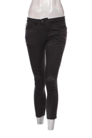 Γυναικείο παντελόνι Pulz Jeans, Μέγεθος S, Χρώμα Μαύρο, Τιμή 6,29 €