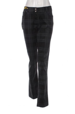 Γυναικείο παντελόνι Refree, Μέγεθος XXL, Χρώμα Μαύρο, Τιμή 12,80 €