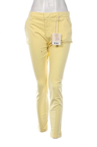 Дамски панталон Reiko, Размер XL, Цвят Жълт, Цена 97,92 лв.