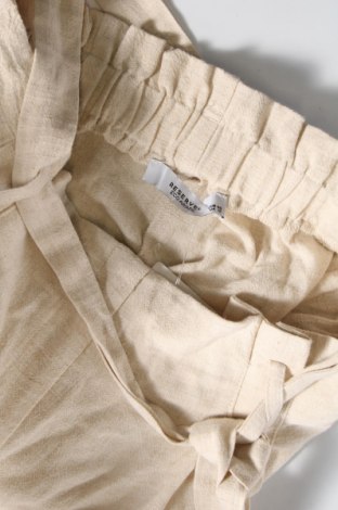 Damenhose Reserved, Größe M, Farbe Beige, Preis 13,37 €