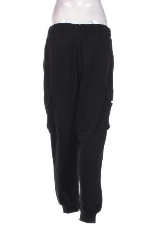 Γυναικείο παντελόνι Reserved, Μέγεθος XL, Χρώμα Μαύρο, Τιμή 11,06 €