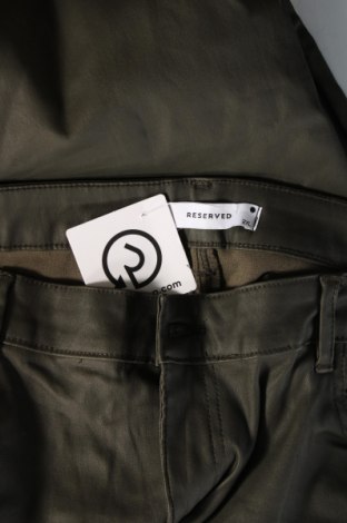 Pantaloni de femei Reserved, Mărime XXL, Culoare Verde, Preț 57,23 Lei
