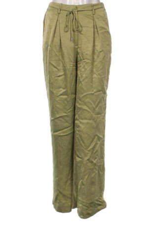 Дамски панталон S.Oliver, Размер S, Цвят Зелен, Цена 9,43 лв.