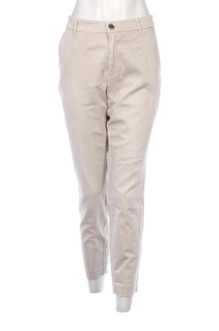 Дамски панталон S.Oliver, Размер L, Цвят Бежов, Цена 18,45 лв.