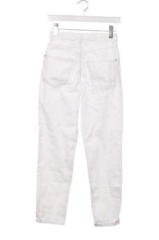 Дамски панталон Sinsay, Размер XS, Цвят Бял, Цена 29,00 лв.