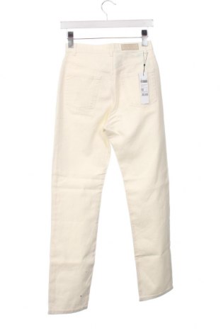 Дамски панталон Sisley, Размер XS, Цвят Бял, Цена 31,20 лв.
