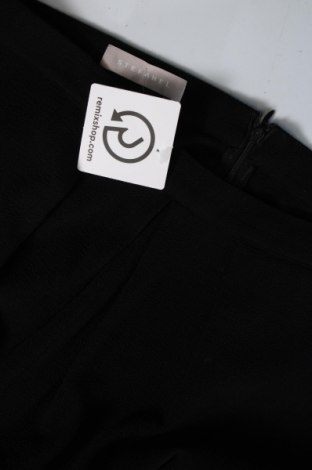 Дамски панталон Stefanel, Размер L, Цвят Черен, Цена 54,72 лв.