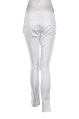 Дамски панталон Stefanel, Размер M, Цвят Бял, Цена 51,84 лв.