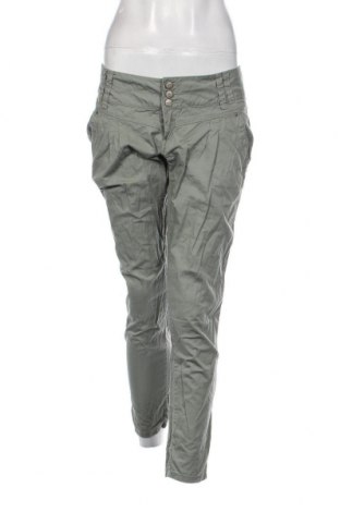 Дамски панталон Tally Weijl, Размер M, Цвят Зелен, Цена 10,15 лв.