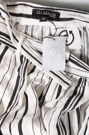 Γυναικείο παντελόνι Top Secret, Μέγεθος S, Χρώμα Λευκό, Τιμή 15,29 €